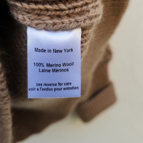 Caroline Constas Chunky Knit Bishop Sleeve 100% Merino Wool Turtleneck Sweater - Picture 8 of 8